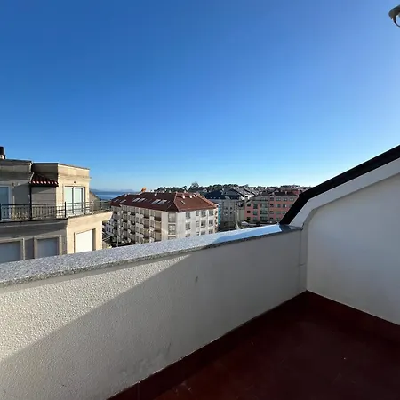 Atico Rocafort Con Vistas Al Mar Sanxenxo