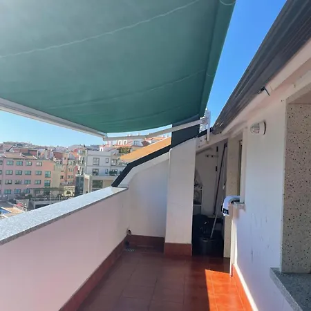 Atico Rocafort Con Vistas Al Mar Санхенхо
